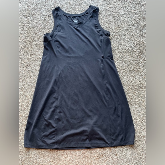 Arc'teryx Dresses & Skirts - Arc’teryx black dress size L